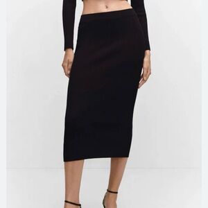 Mango Classic Black Pencil Skirt